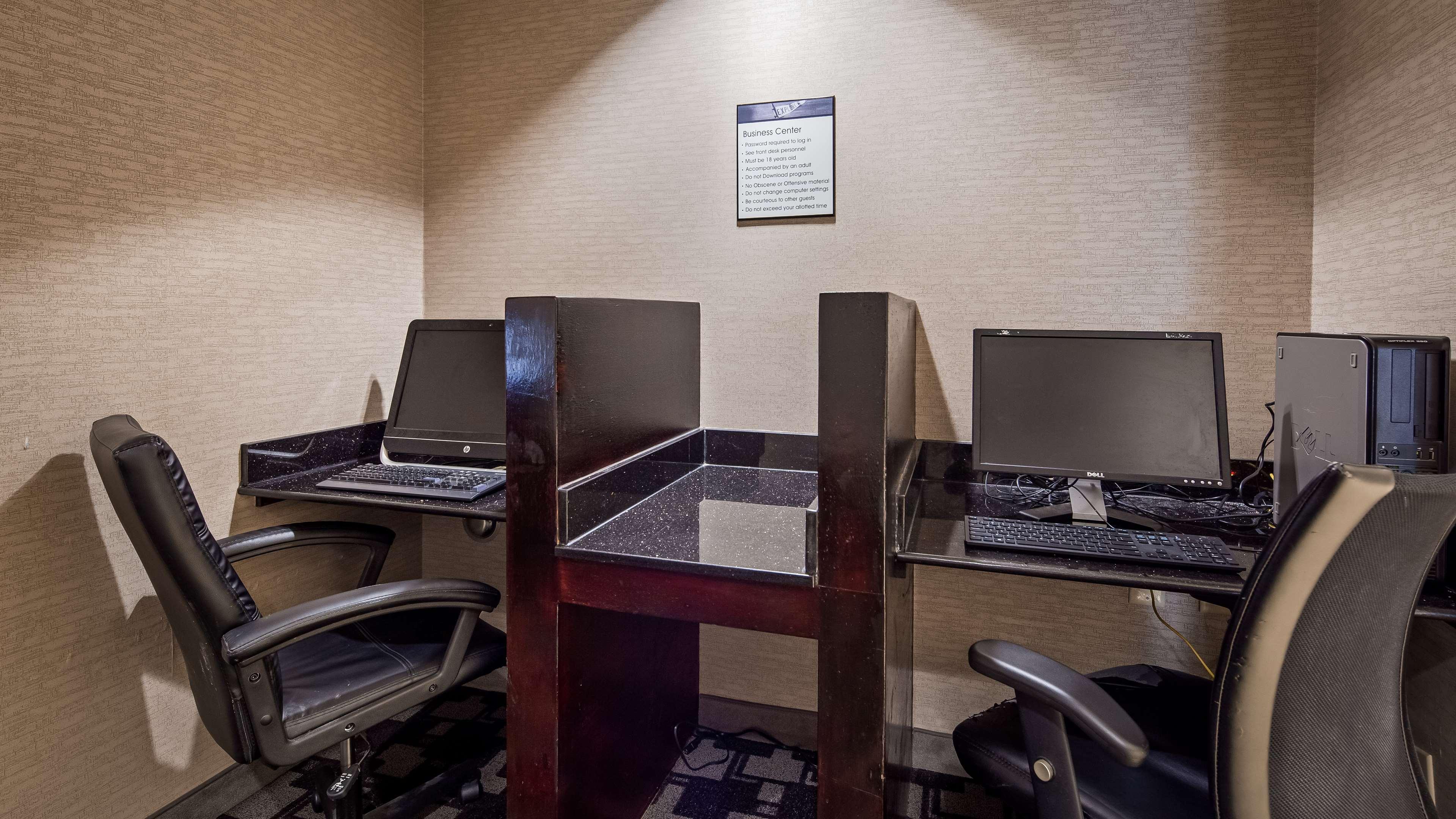 Best Western Concord Inn And Suites מראה חיצוני תמונה