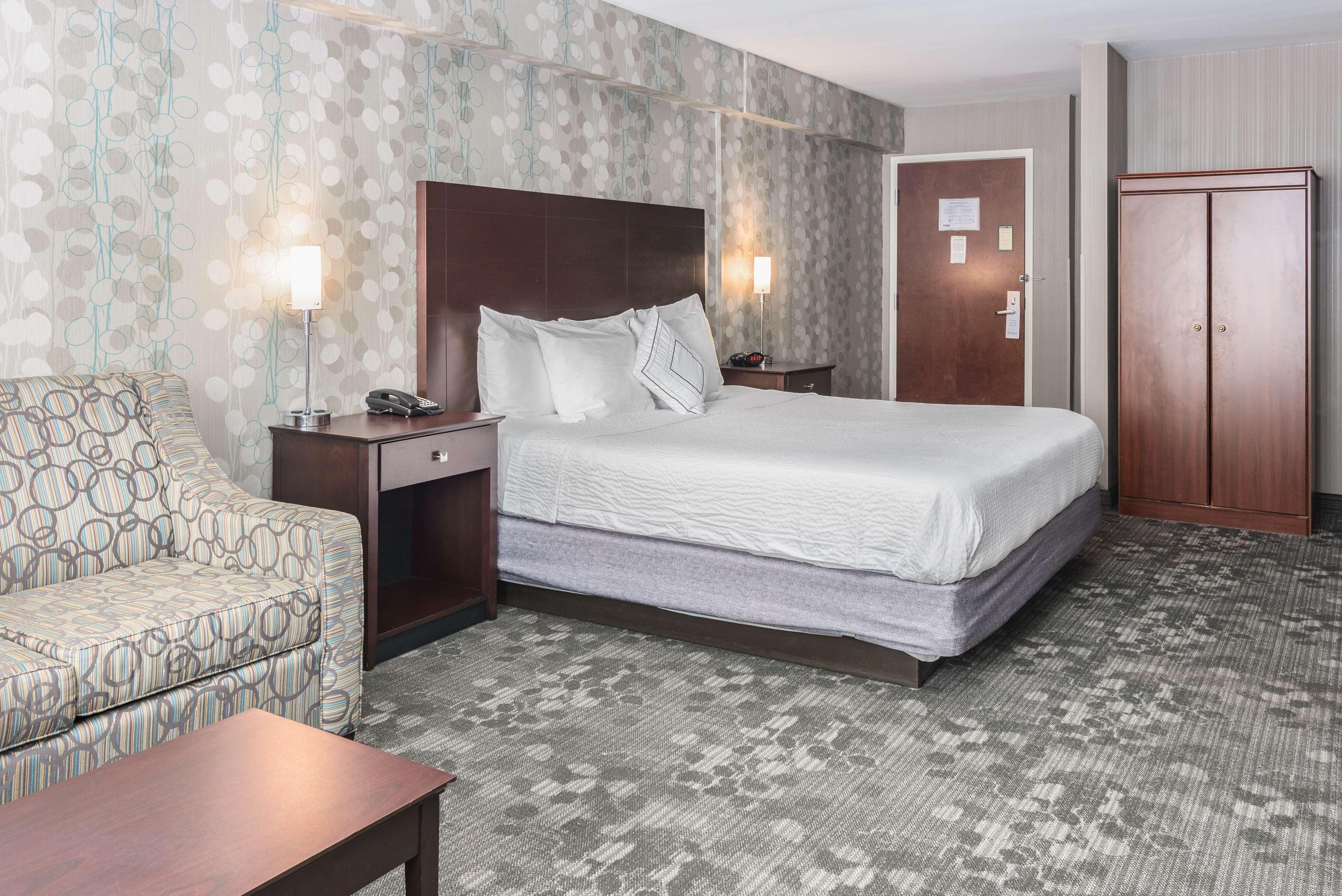 Best Western Concord Inn And Suites מראה חיצוני תמונה